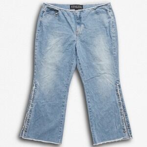 Venezia Upcycled Plus Size 28 Jeans Super Low Rise O-Ring Wide Leg Light Wash